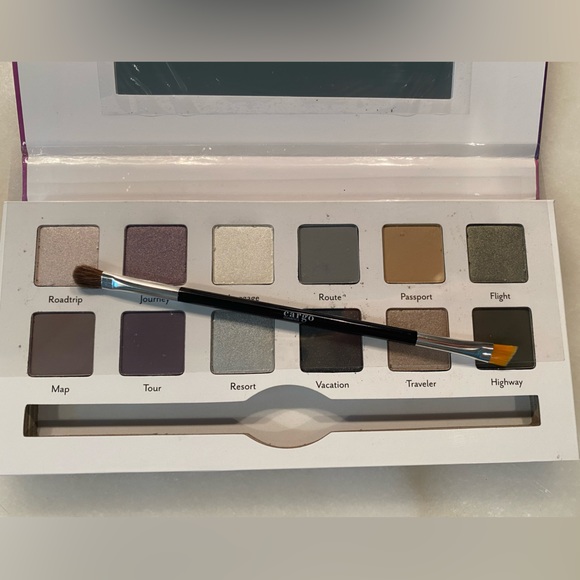 NEW Cargo Cosmetics GETAWAY 12-Pan Eye Shadow Palette - Picture 7 of 10